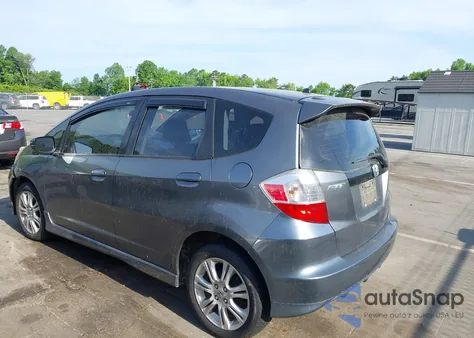 2011 Honda Fit Sport z USA, uszkodzony, nr VIN JHMGE8H59BC015854